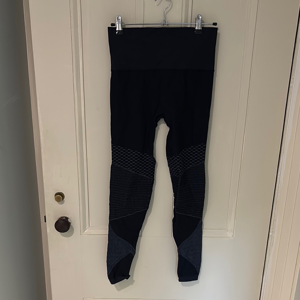 SPANX Black and Gray Leggings